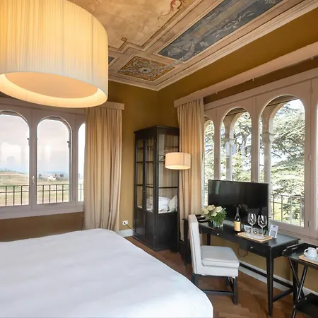 Hotel Pattono Relais 4*