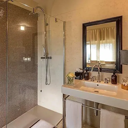 Pattono Relais Hotel 4*