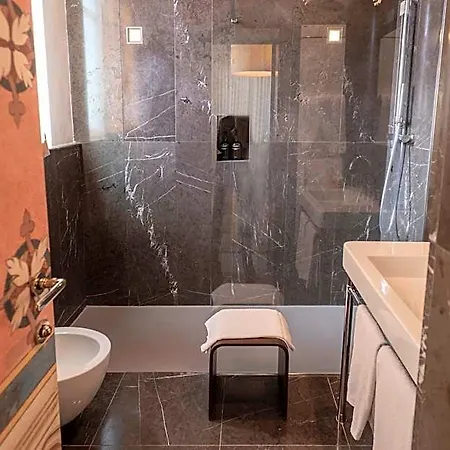 Pattono Relais Hotel 4*